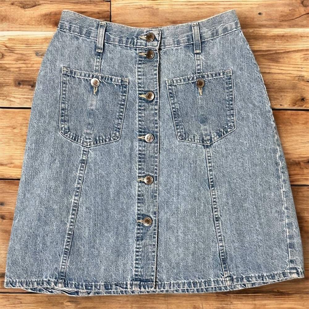Vintage St. John’s Bay 90’s Denim Button-Front Skirt High Rise Light Wash SZ 27”